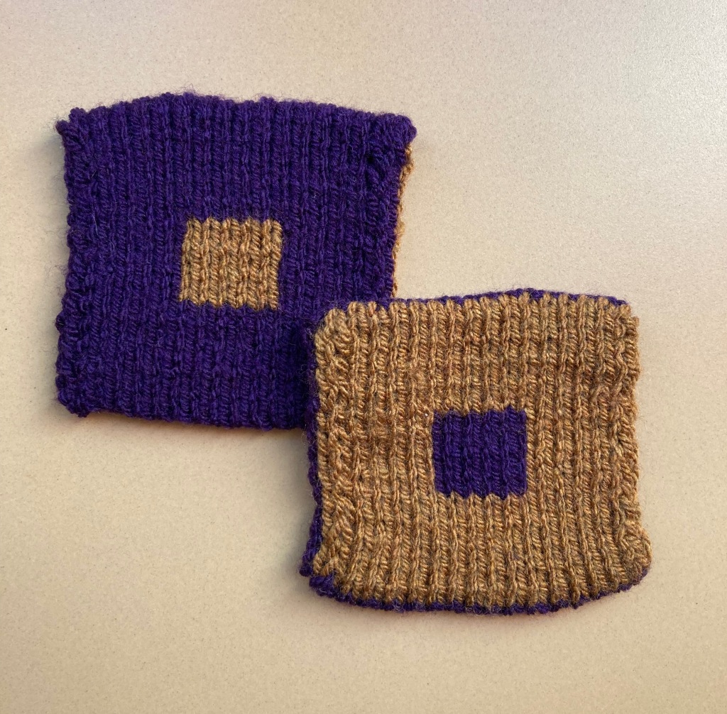 Double knitted coaster - colorwork